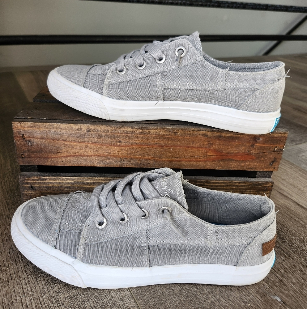 Women's Blowfish Malibu Mamba Slip On Sneakers in Gray Size